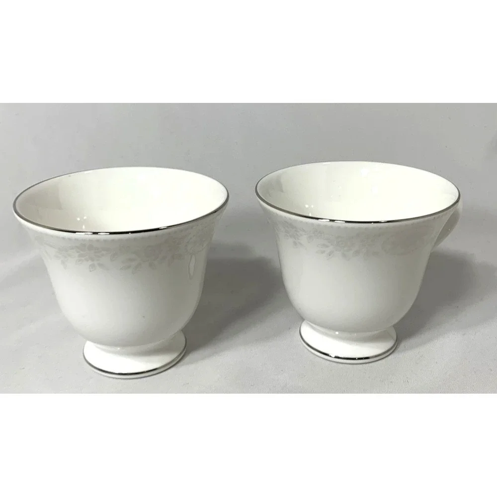 Wedgwood St. Moritz Tea Cups White - Set of 2‎ Victoria Shape Footed EUC